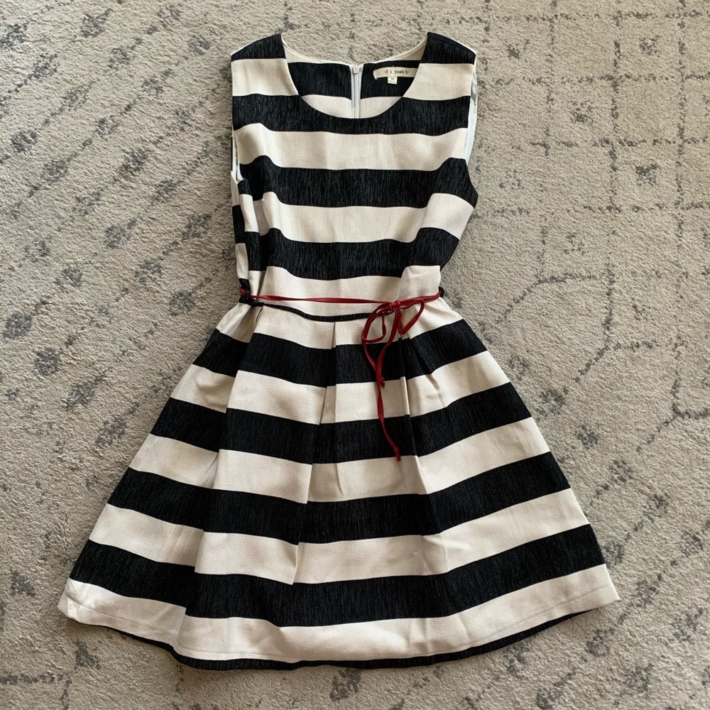 I joah fit and flare striped lined look dress M